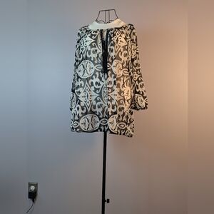 Elegant Black and White Women's Top